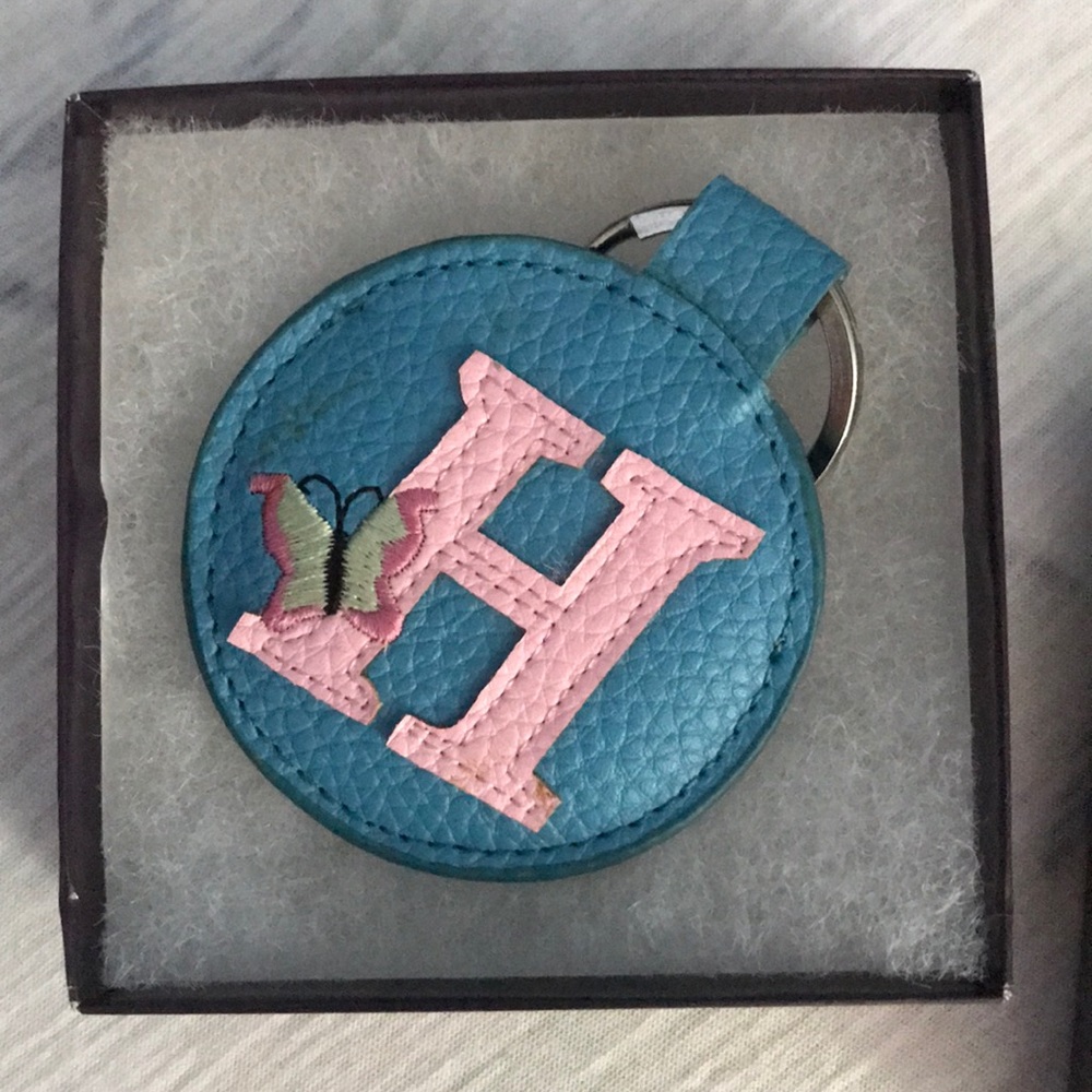 Monogrammed keychain the letter H with mirror